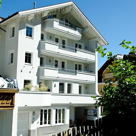 Petit Madlein Bed & Breakfast Ischgl Ngoại thất bức ảnh