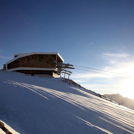 Petit Madlein Bed & Breakfast Ischgl Ngoại thất bức ảnh