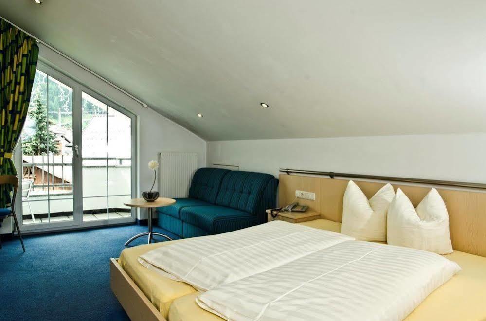 Petit Madlein Bed & Breakfast Ischgl Ngoại thất bức ảnh